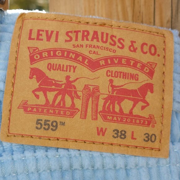 Levis 559 Men’s Size 38 x 30 Premium Wide Leg Soft Corduroy Pants Baby Blue - Picture 5 of 7